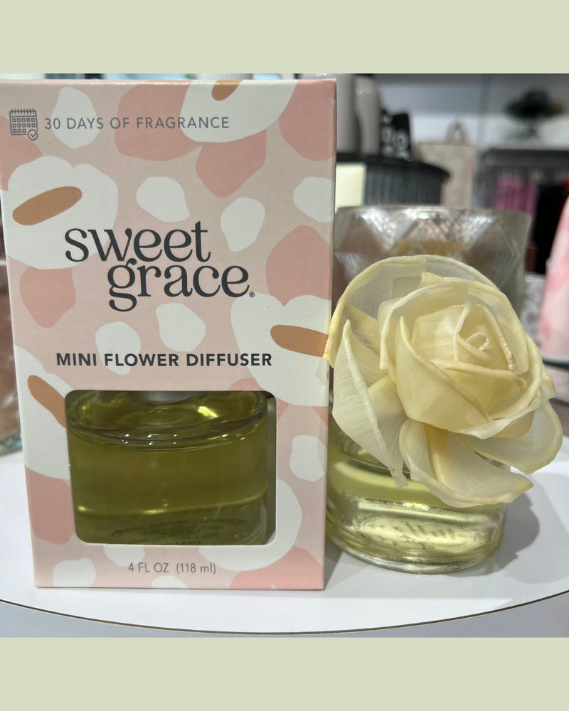 Sweet Grace Mini Flower Diffuser-Accessories-Bridgewater Candle Company-taninitrio